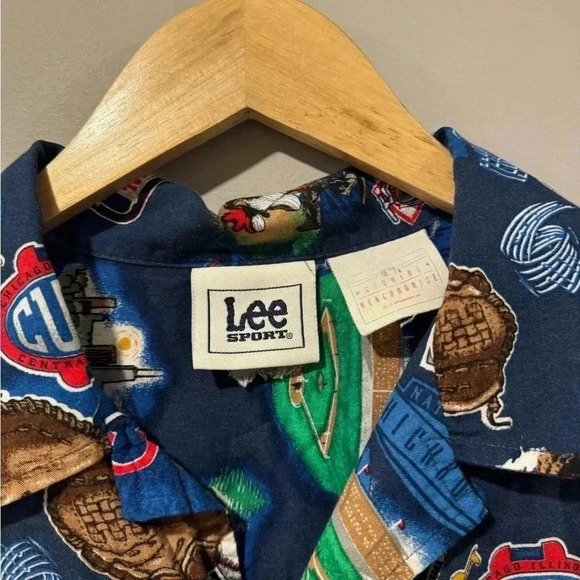 Vintage LEE x Chicago Cubs Hawaiian Shirt - Picture 4 of 8